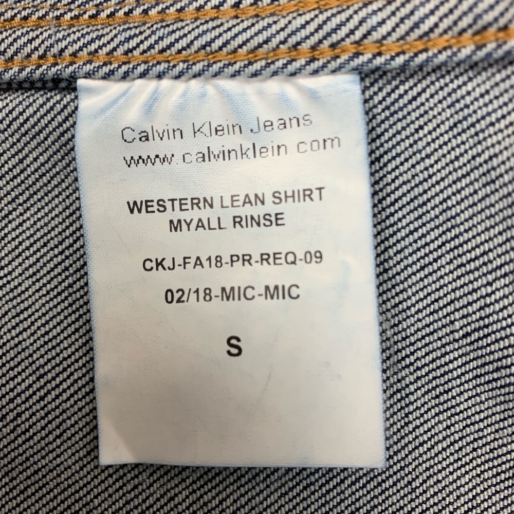 Calvin Klein  Jeans Denim Snap Button Shirt - Picture 5 of 5